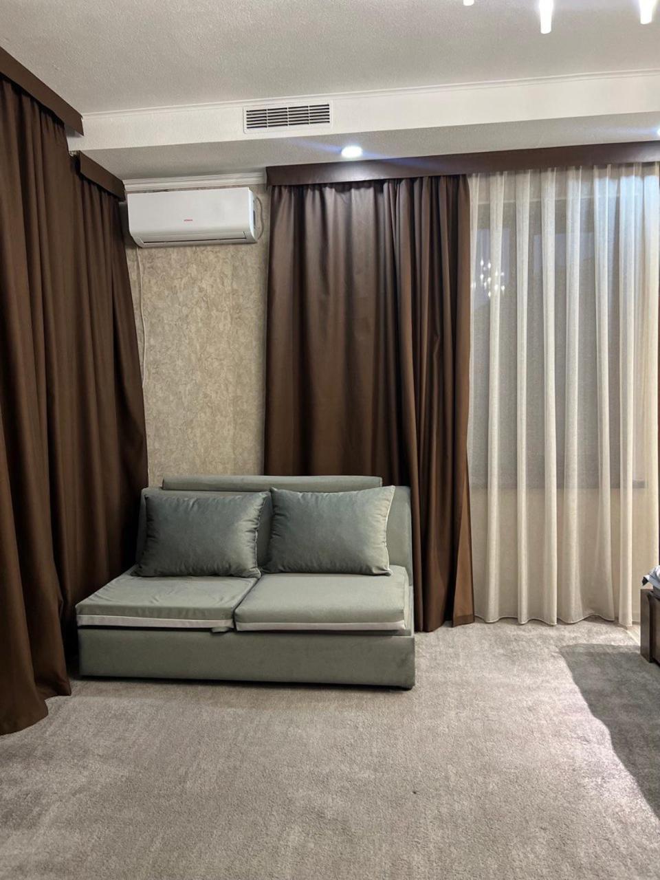 Готель Cube House Ош Екстер'єр фото